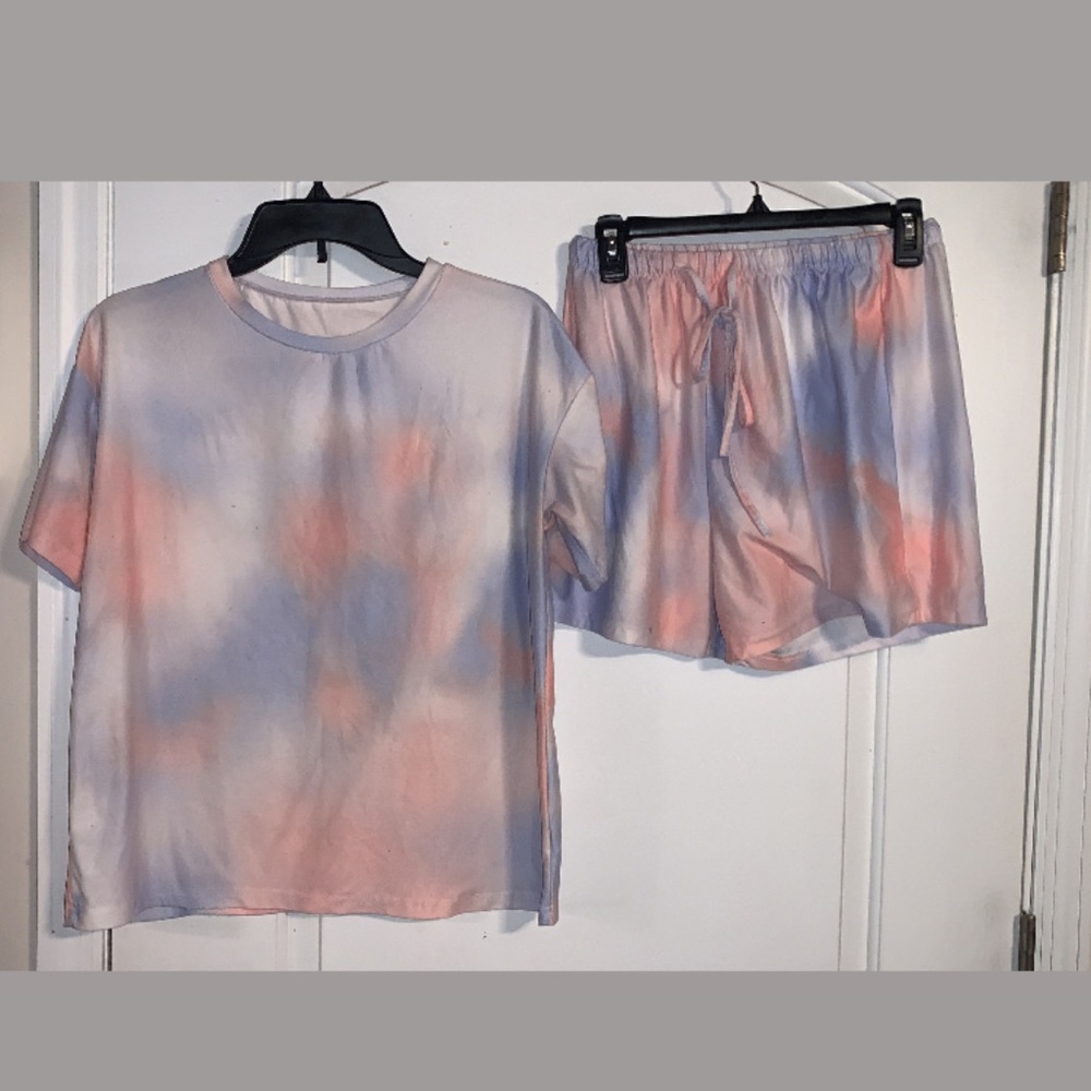 Women’s tye dye pajama set size Large